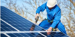 Installation Maintenance Panneaux Solaires Photovoltaïques à Volvent